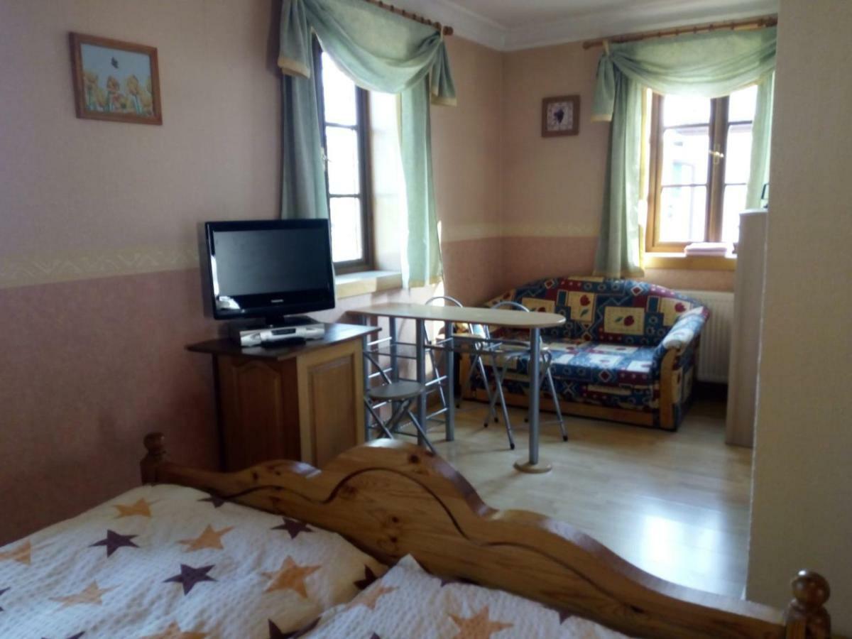 Restaurant A Pension Sorrento Hotel Nový Bor Eksteriør billede
